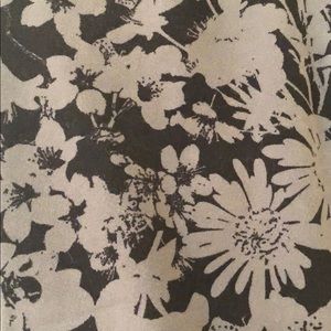 NWOT Lululemon Leggings. Size 6